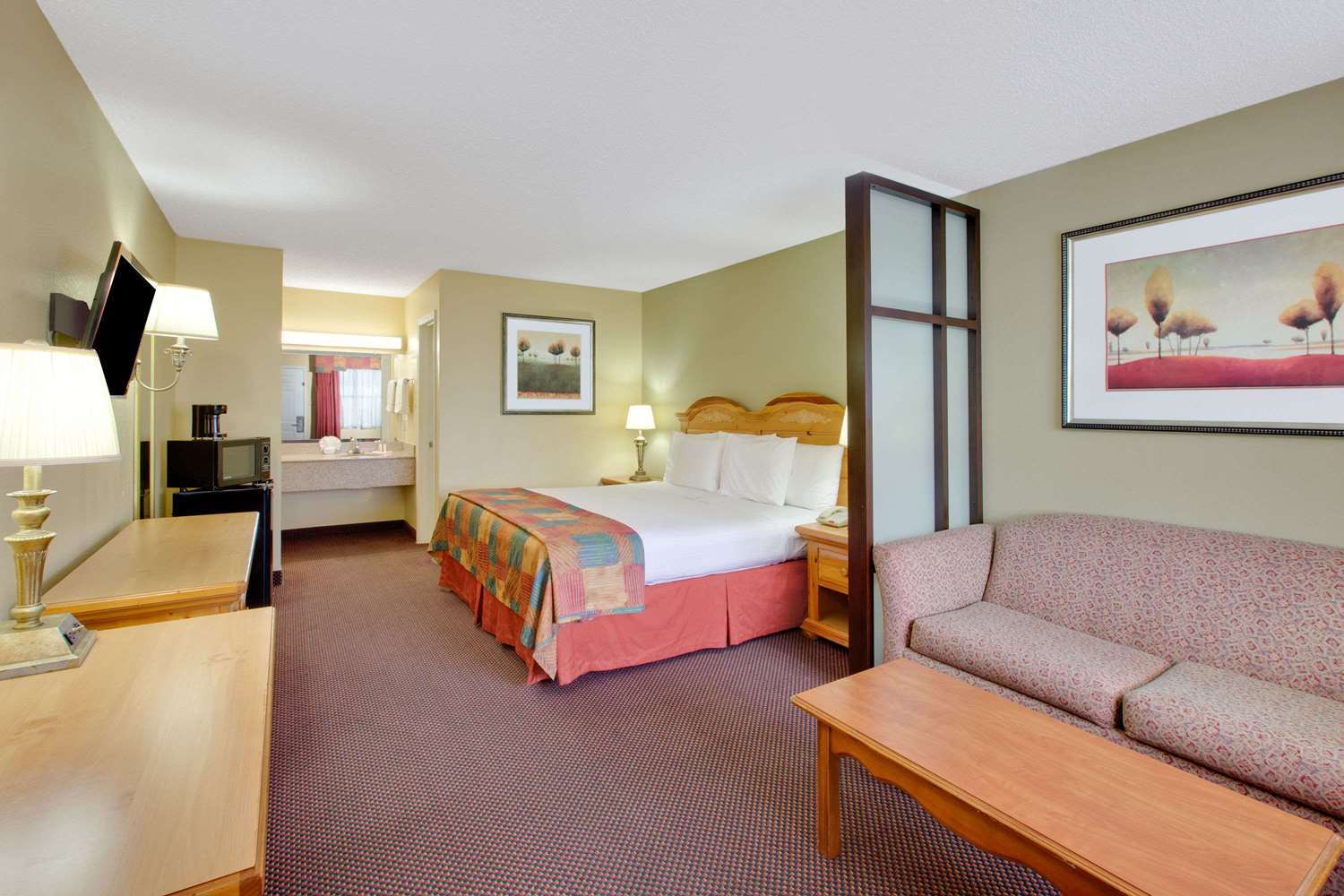 Baymont By Wyndham Terrell Hotel Exterior photo